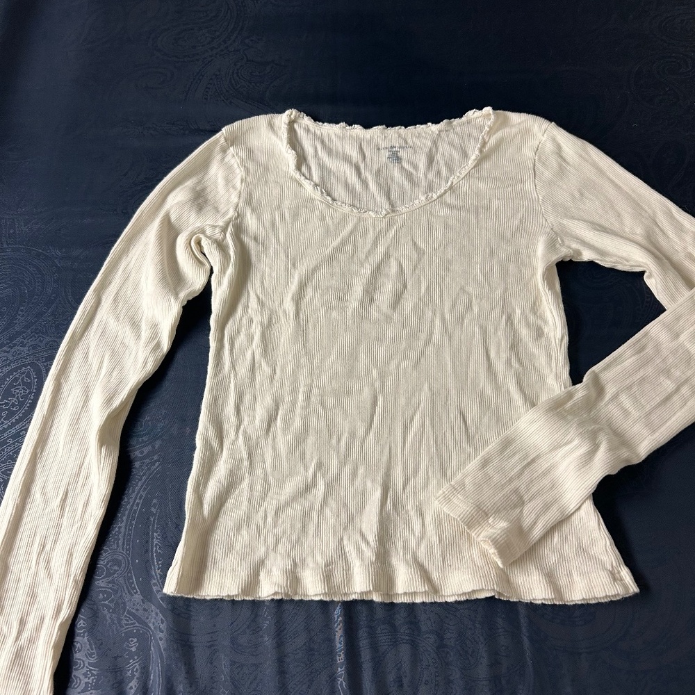Brandy Melville Long Sleeve